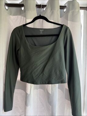 Old Navy Dark Olive Scoop Neck Long Sleeve Crop Top